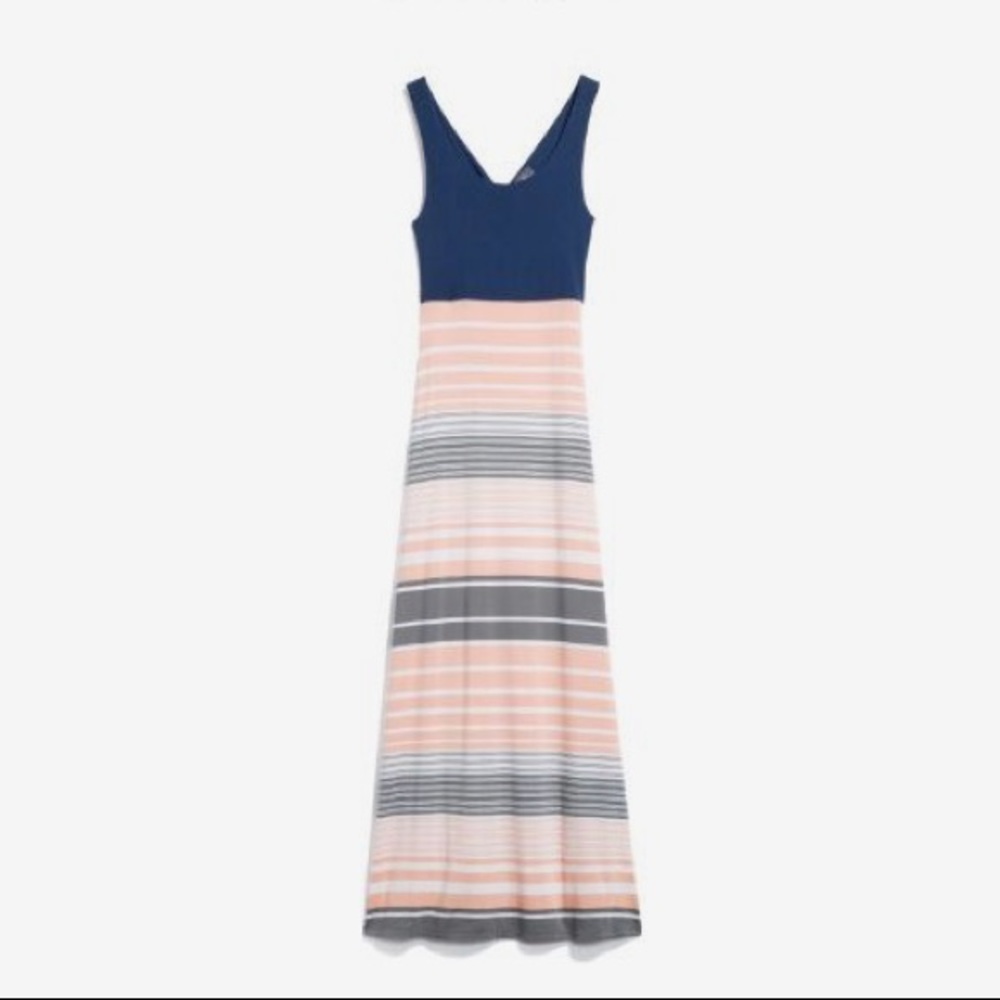 Market and Spruce- Mitchel Maxi Dress